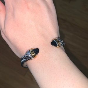 Black Onyx Stone End Caps Cable Bracelet